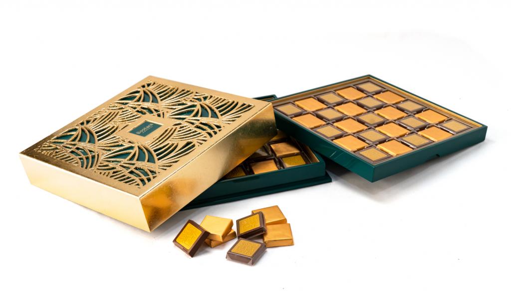 Green Golden With 50 pcs Get Well Soon Chocolate Box